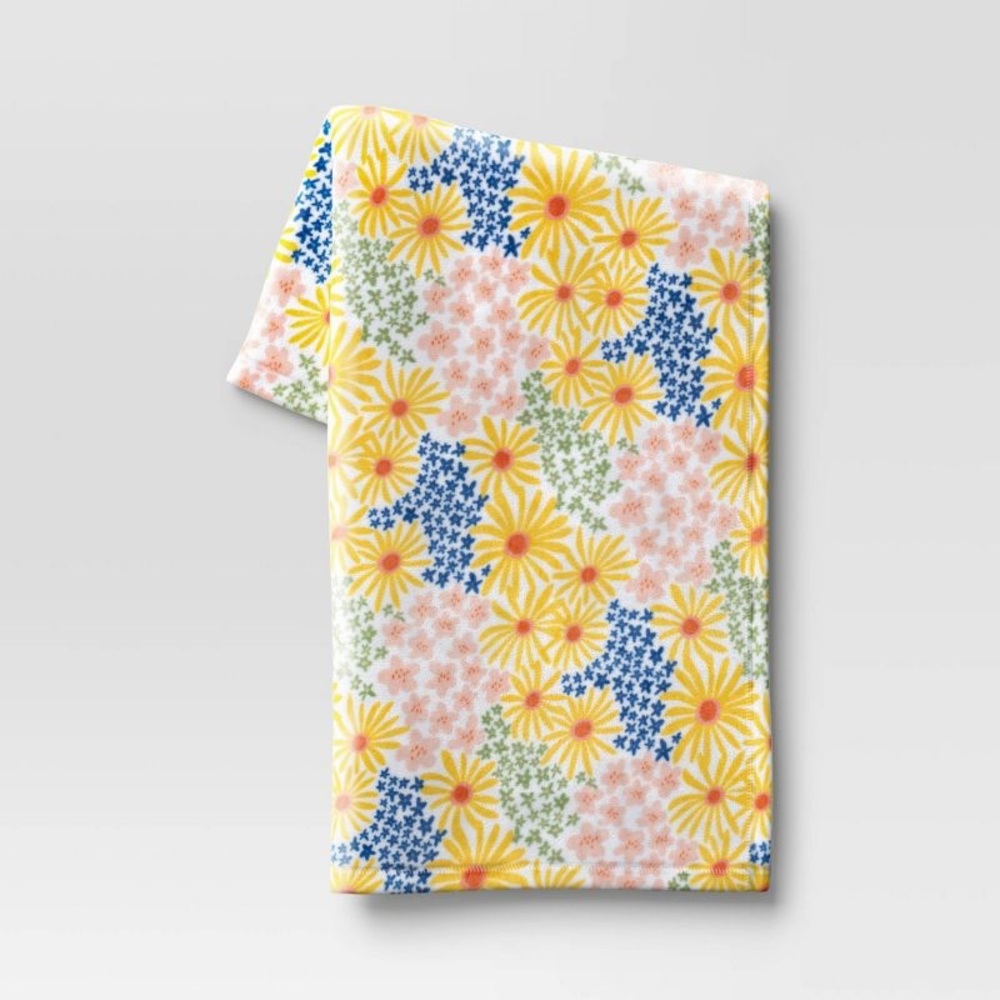 Room Essentials Printed Plush Floral Easter Throw Blanket